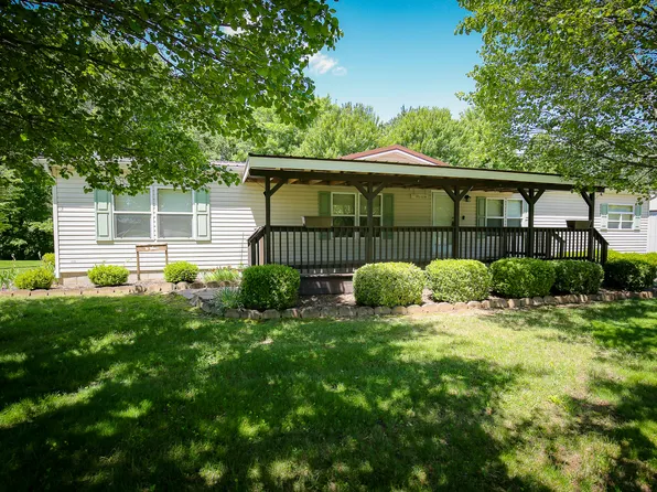 6858 S Greentuck Dr, Owensburg, IN 47453
