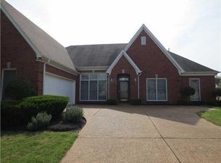 1306 Riding Brook Dr, Collierville, TN 38017