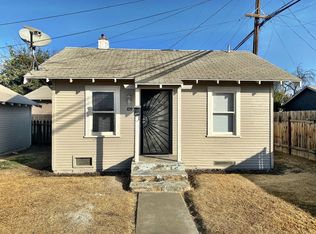 109 S Orange Ave, Exeter, CA 93221