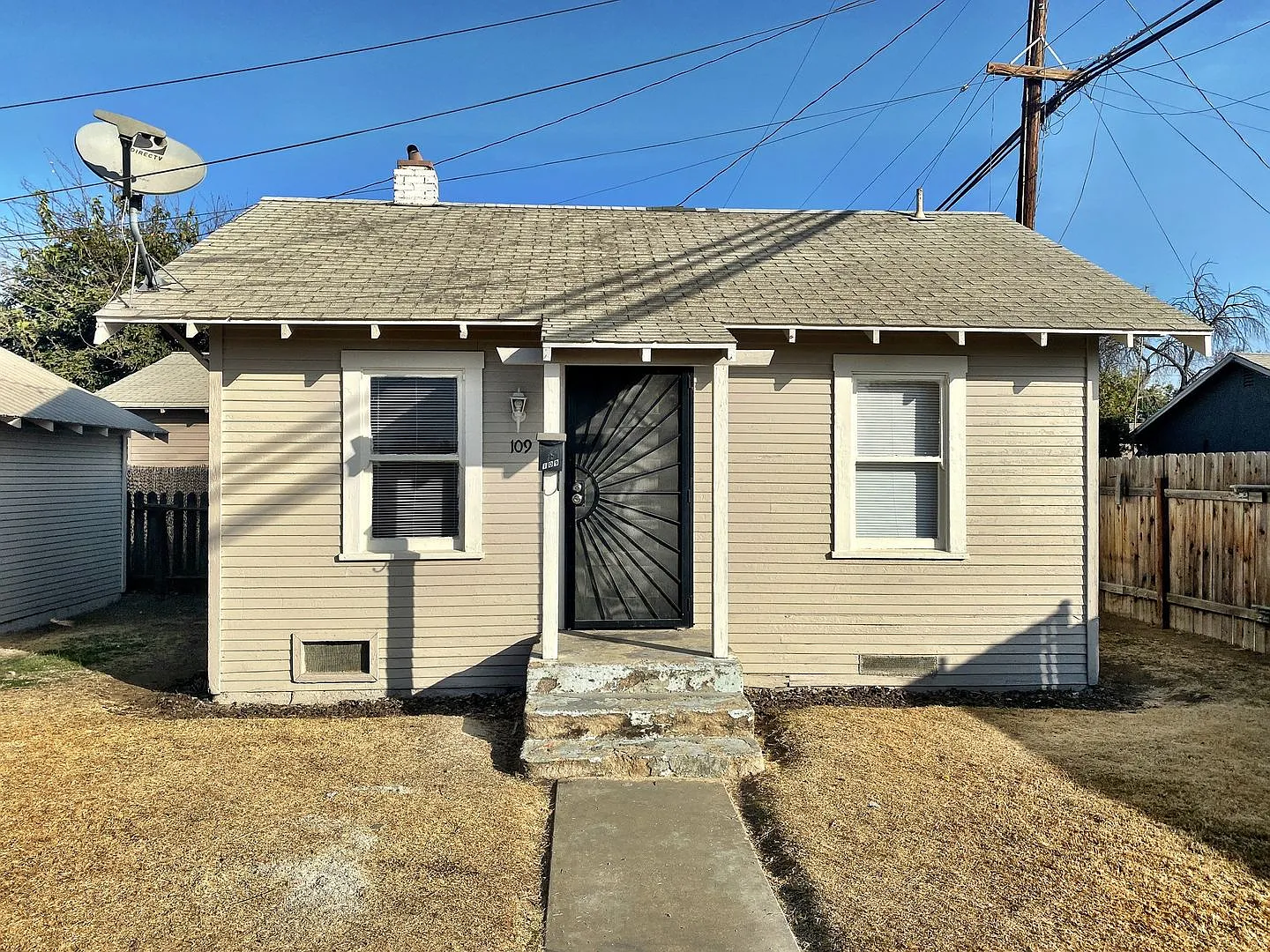 109 S Orange Ave photo 1