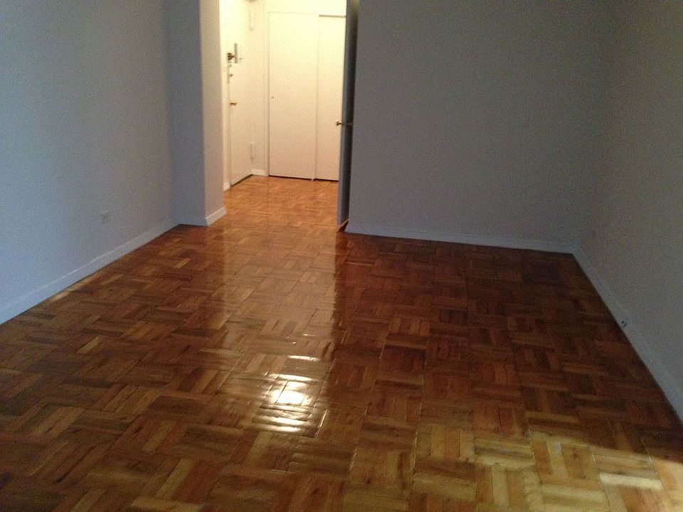 2nd image of 510 E 85th St APT 1B