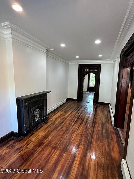 2nd image of 58.5 1st Street