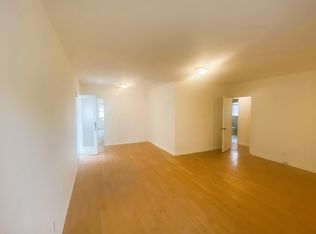 425 N Orchard Dr, Burbank, CA 91506