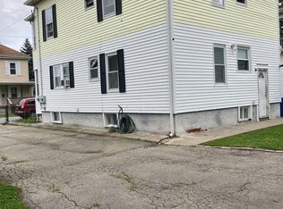 42 Garfield St Floor 2, Providence, RI 02904