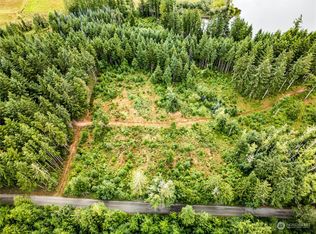 611 Sandy Shore Rd, Chimacum, WA 98325