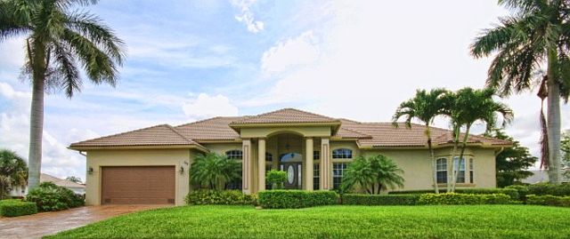 1st image of 109 Copperfield Ct
