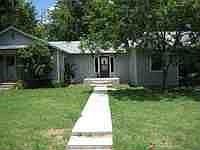 2nd image of 407 W Avenue A