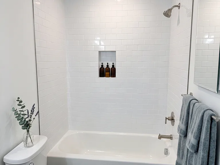 416 Catherine St #2 — Photo 8