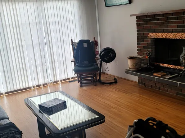 549 Renfrew St, Vancouver, BC V5K 4B2