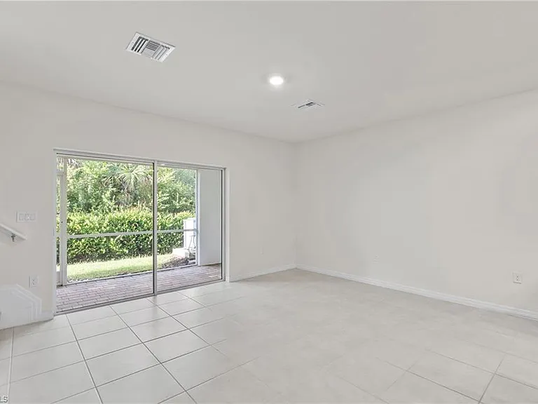 15535 Wildflower Cir — Photo 9