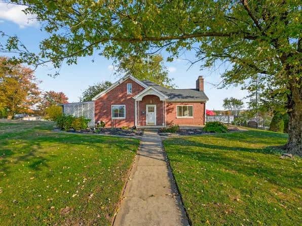 309 N High St, Brownstown, IN 47220