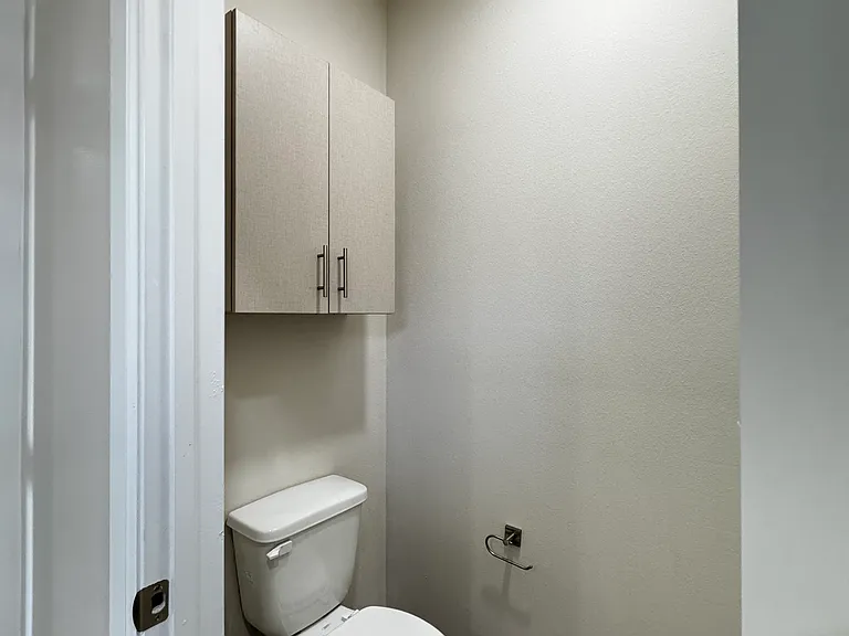 4004 Ventura Ave #2 — Photo 12