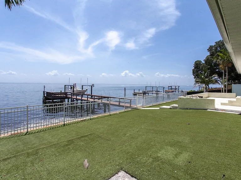 3700 Coquina Key Dr SE — Photo 21