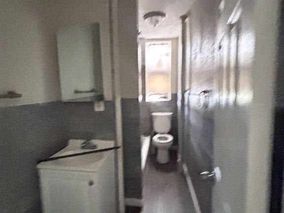 5th image of 672 Grand St #C2
