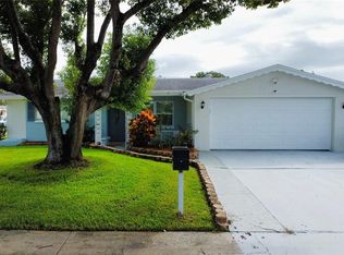 1452 Wickham Ln, Holiday, FL 34691