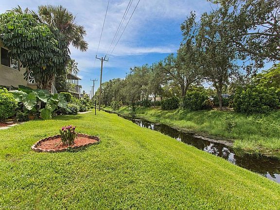 2nd image of 248 Palm Dr #49-8