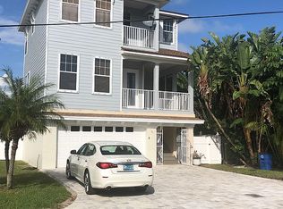 14009 N Bayshore Dr, Madeira Beach, FL 33708