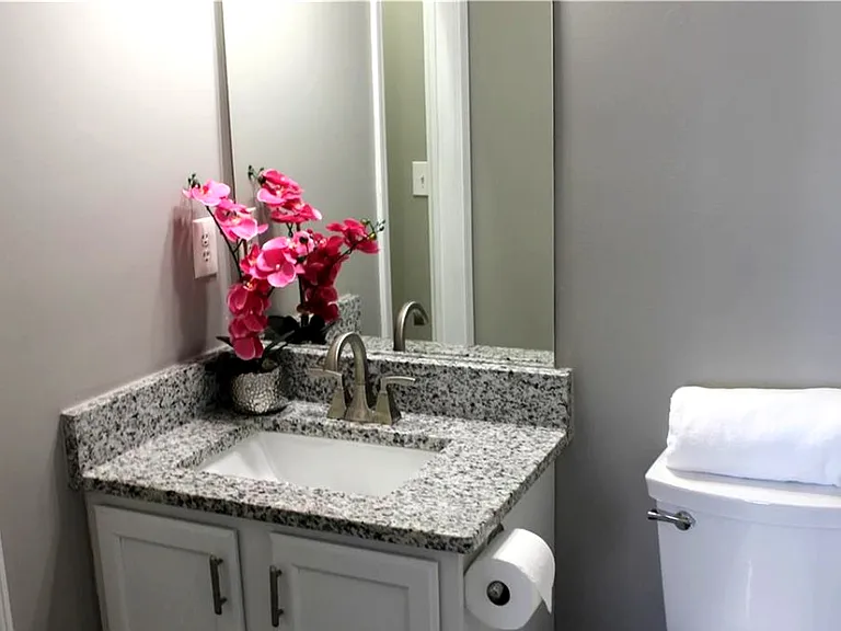 Full bath #1