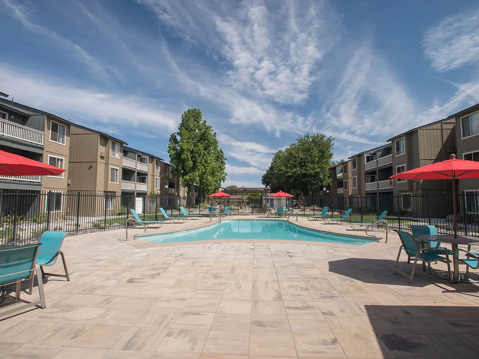 Keyway Apartments — Photo 2