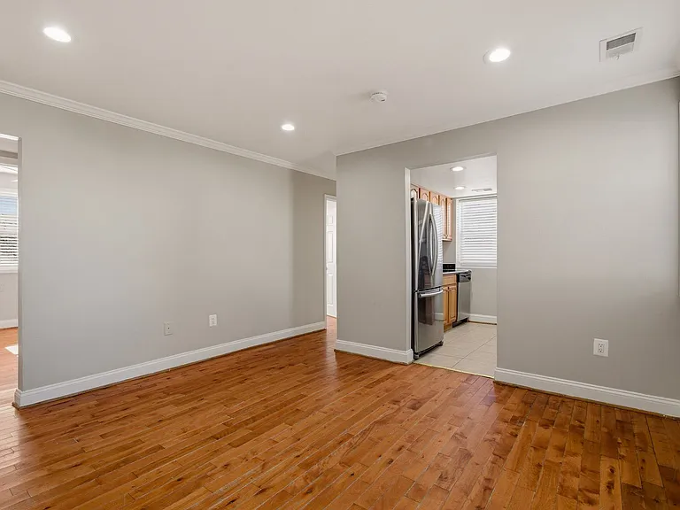 3878 9th St SE #102 — Photo 4