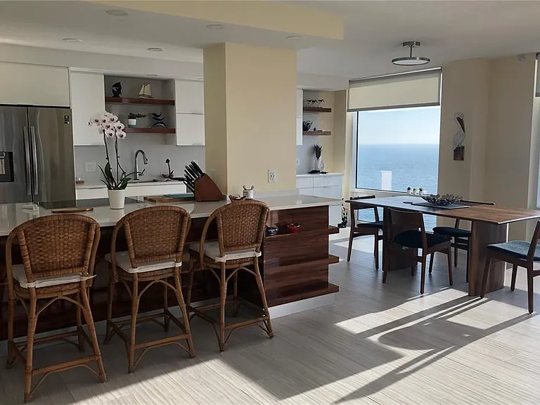 2425 Gulf Of Mexico Dr #11F — Photo 6