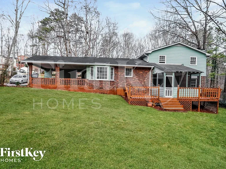 1459 Ridgeland Ct — Photo 15