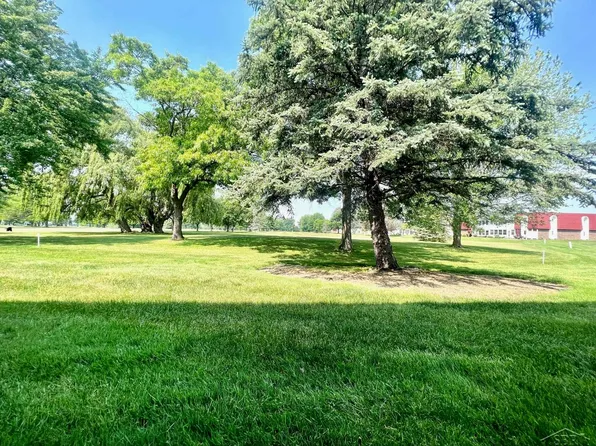 801 Kennely Rd #F-80, Saginaw, MI 48609