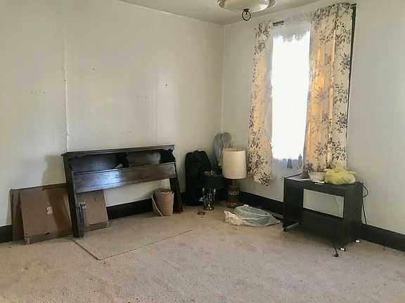 3rd image of 509 Grant St