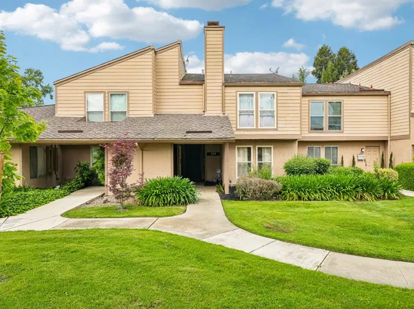 208 Touchstone Pl, West Sacramento, CA 95691