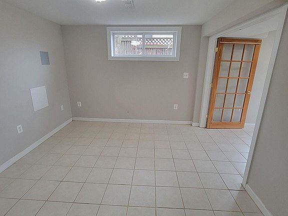 4th image of 1740 N Culpeper St #B