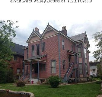 2nd image of 1415 Virginia St E