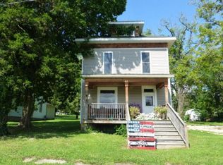 805 Cedar Ave, Cabool, MO 65689