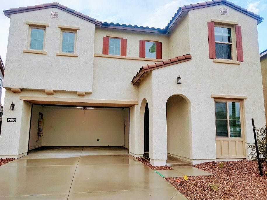 1st image of 716 N Blackbird Dr