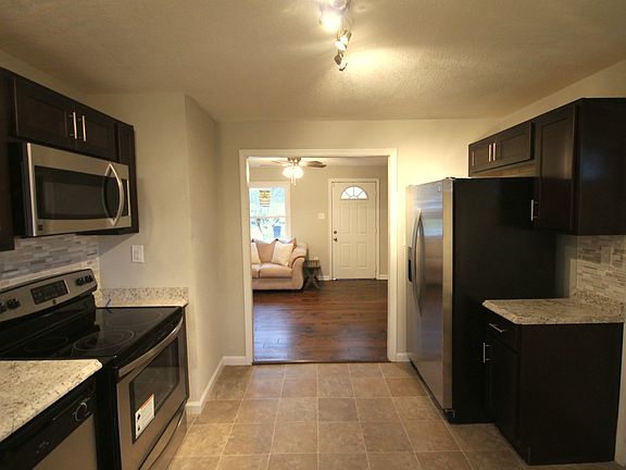 2nd image of 920 Bold St
