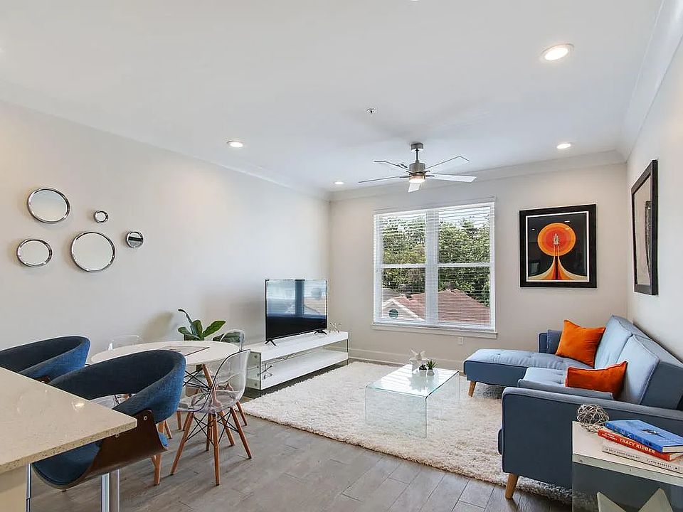 Spacious Living Rooms