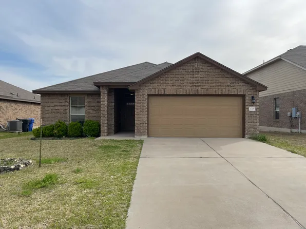 2720 Samson Dr, Lorena, TX 76655
