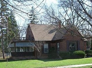 10155 Lasalle Blvd, Huntington Woods, MI