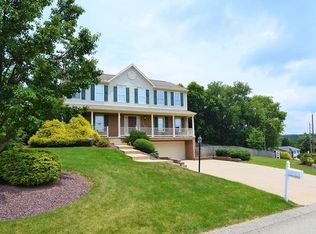 102 Tartan Dr, Greensburg, PA 15601