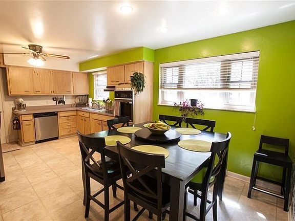 4th image of 9269 Silva Dr