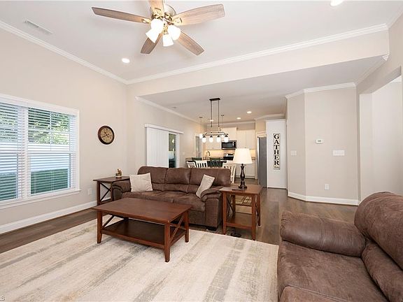 4th image of 438 Fernwood Dr