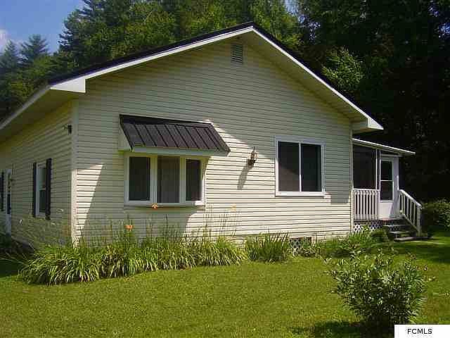 1st image of 278 Glen Dr