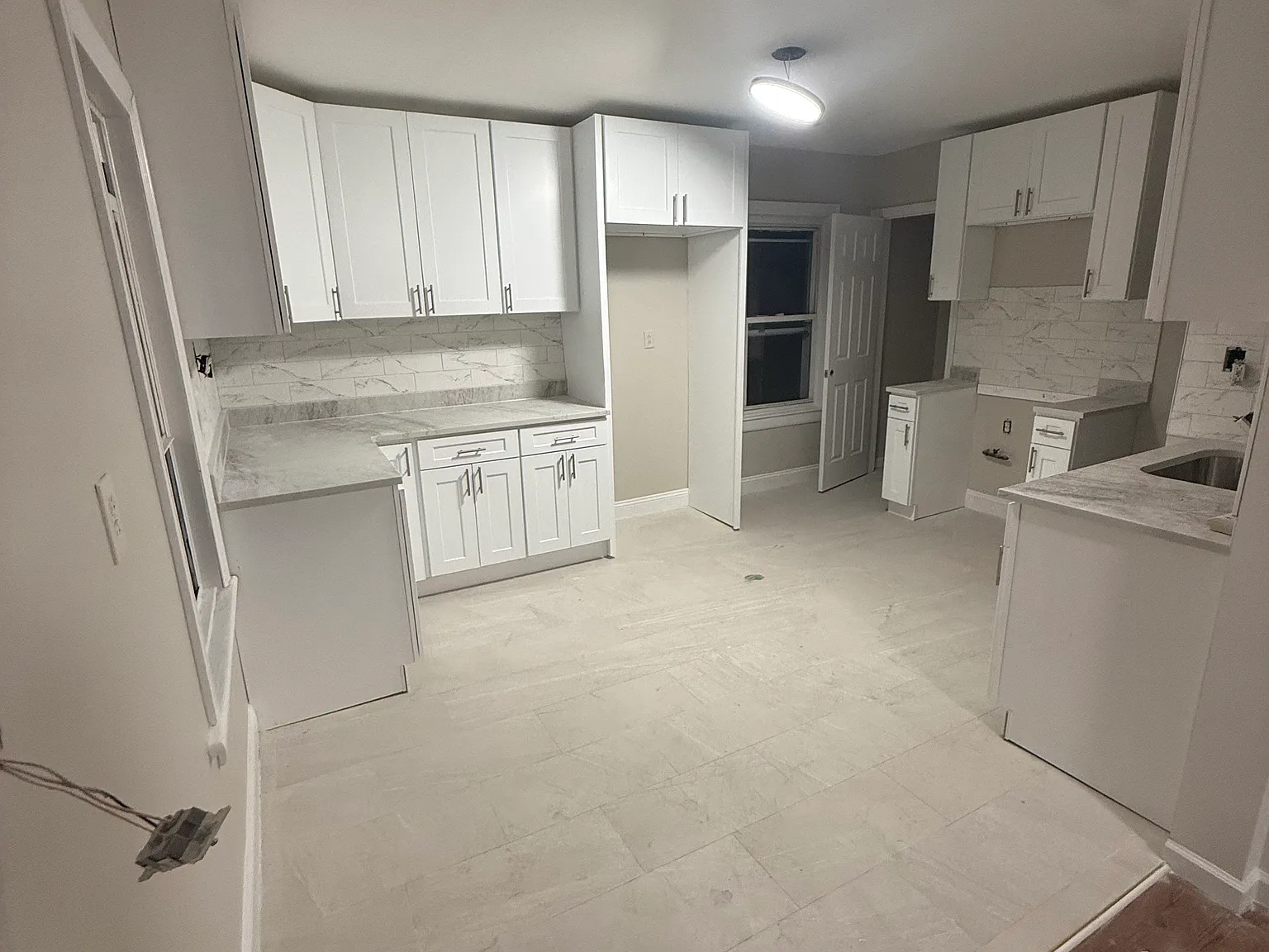 4 bed, $3,500 — Photo 2