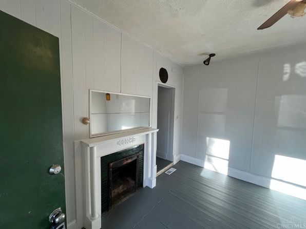 6524 Parkland Ave #1
