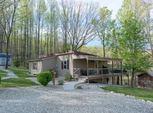 892 Franklin Creek Rd, Amherst, VA 24521