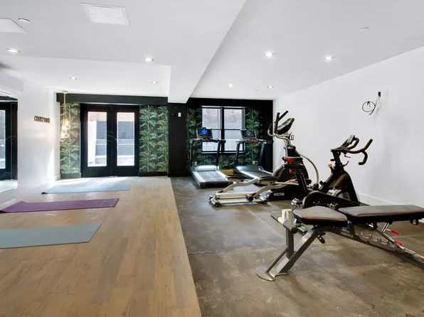 1543 East 19th Street image 8 of 12