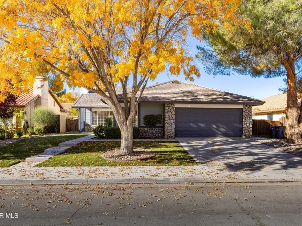 43909 Estrella Ln, Lancaster, CA 93535