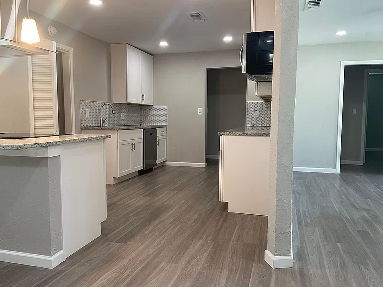 Very open space with kitchen and living room