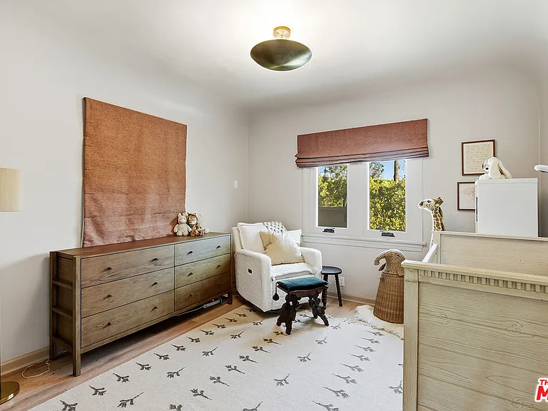 627 N Fuller Ave — Photo 11
