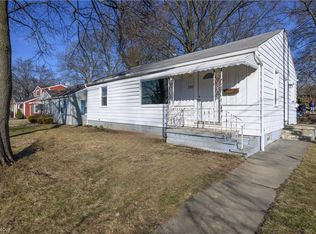 2207 Stone St, Cuyahoga Falls, OH 44221