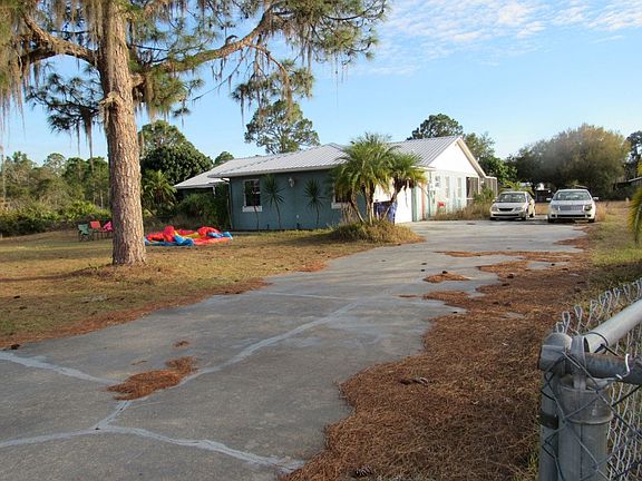 2nd image of 4121 Schumacher Rd
